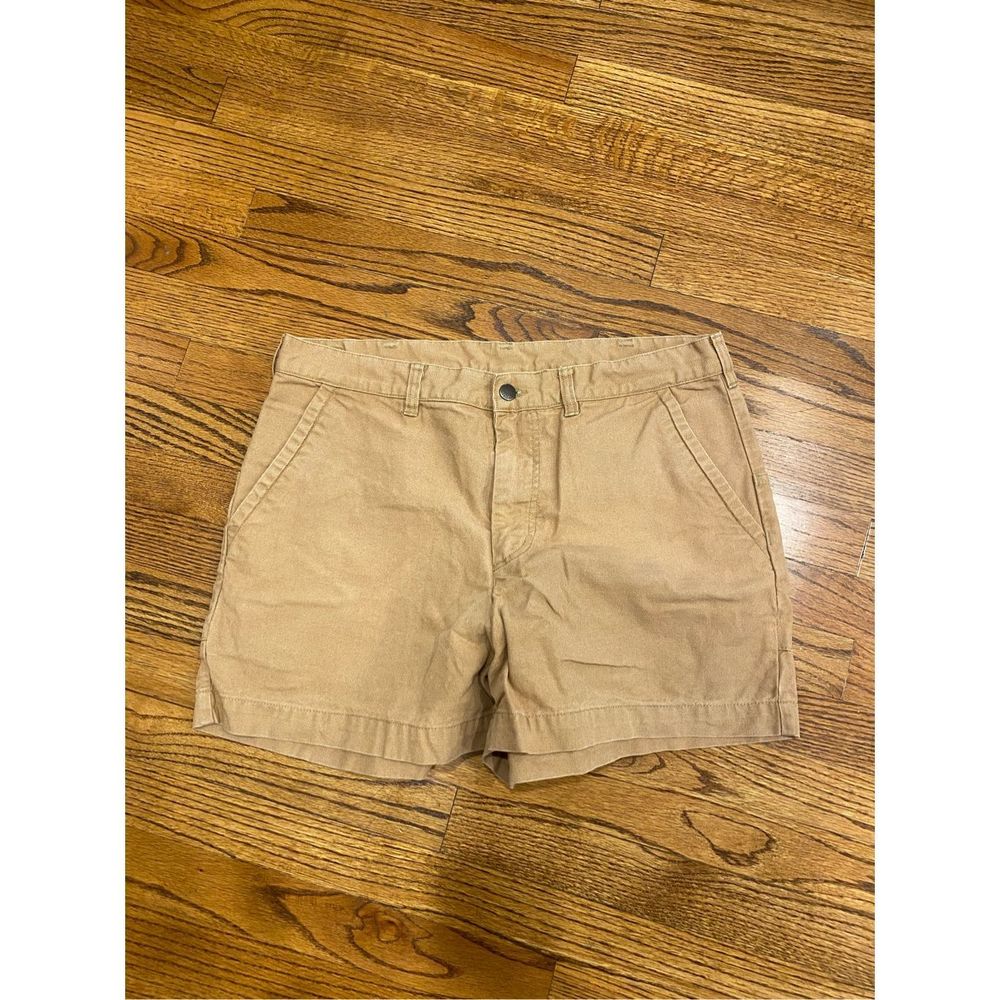 Patagonia Men’s Khaki Shorts Size: 36  - Inseam: 5 inch